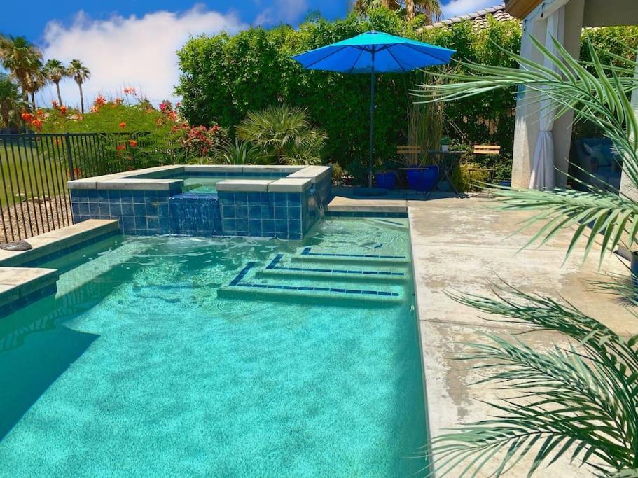 Entire Bungalow W/ Private Pool Near Palm Springs! Indio Esterno foto