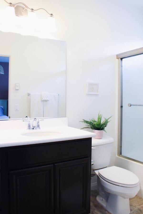 Entire Bungalow W/ Private Pool Near Palm Springs! Indio Esterno foto