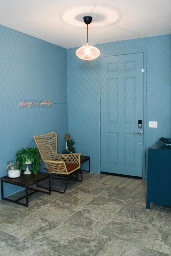 Entire Bungalow W/ Private Pool Near Palm Springs! Indio Esterno foto